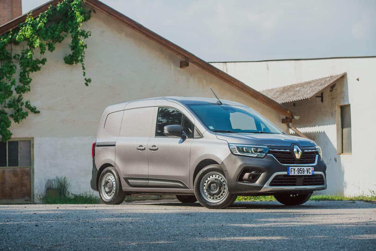renault_kangoo_van_600x400